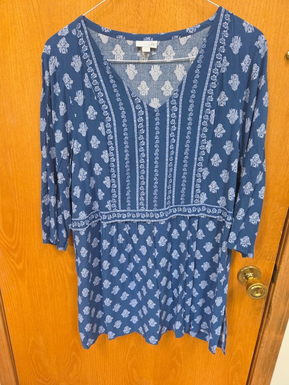 J.Jill woodblock floral print v neck tunic top deep blue pattern size Large